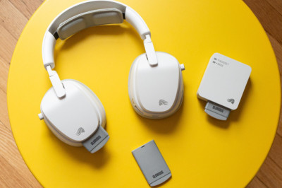 The wireless headset that gets hot-swappable batteries right