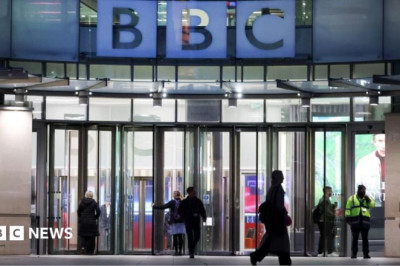 Judge rules Trump must hand over records sought by BBC in defamation case