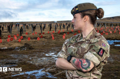 Military kit still failing women, troops say