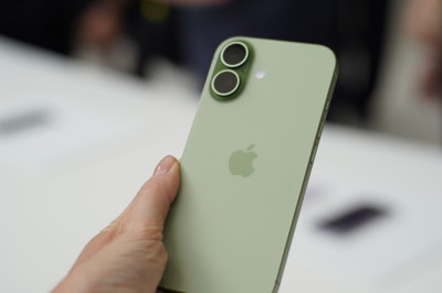 It looks like Apple’s iPhone 18 really will skip the fall launch this year